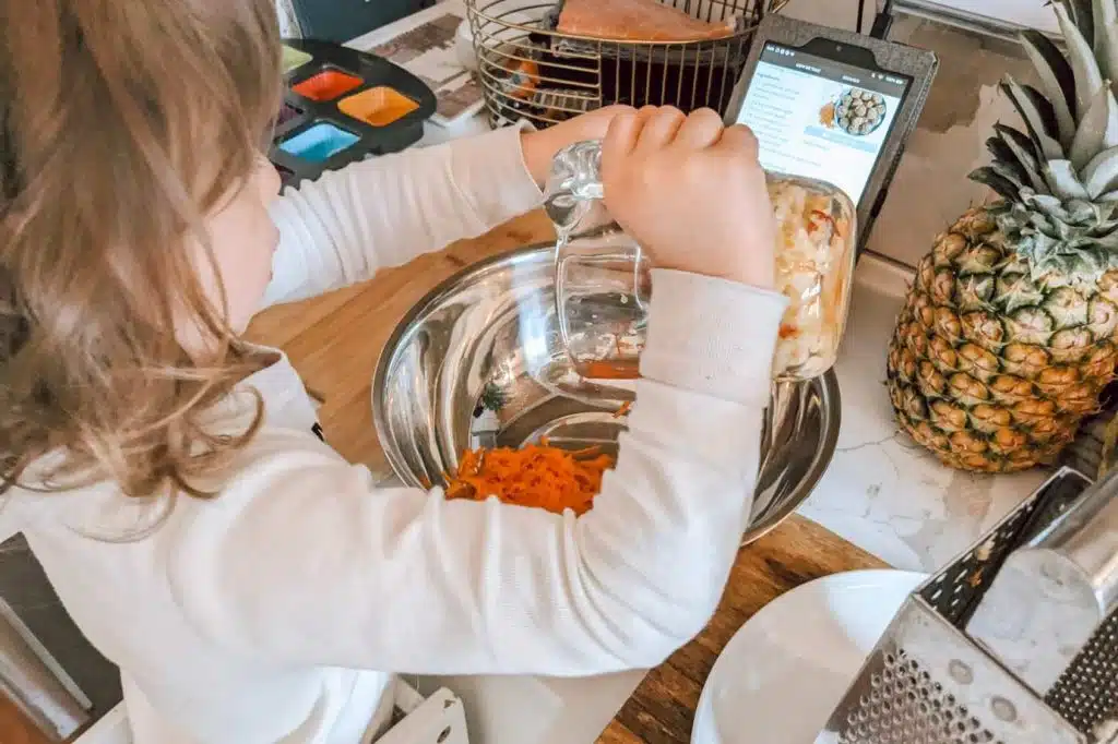 43 Best Cooking Activities for Preschoolers - Little Moon